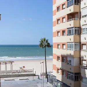 https://nereidas-vistas-mar-2-banos.hotelsincadiz.net